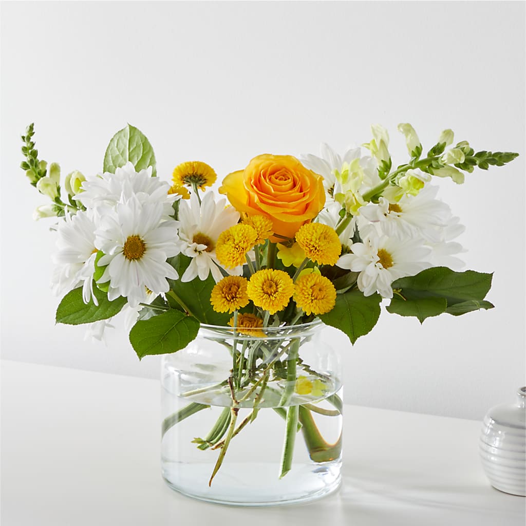 Sun Salutation Bouquet – North Star Blooms, Roseville MN