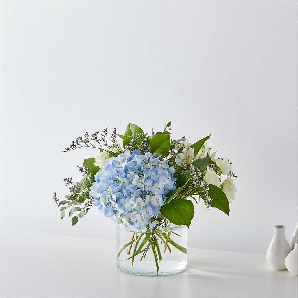 Coastal Blossom Bouquet – North Star Blooms, Roseville MN