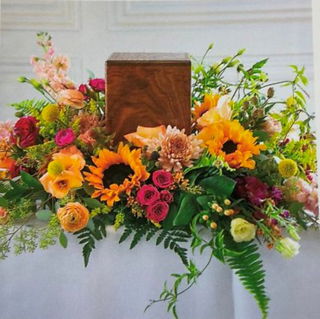 Stately Urn Tribute