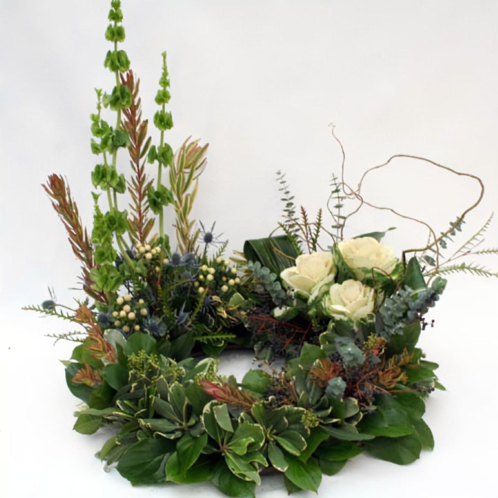 Ruatic Rose & Vine Surround