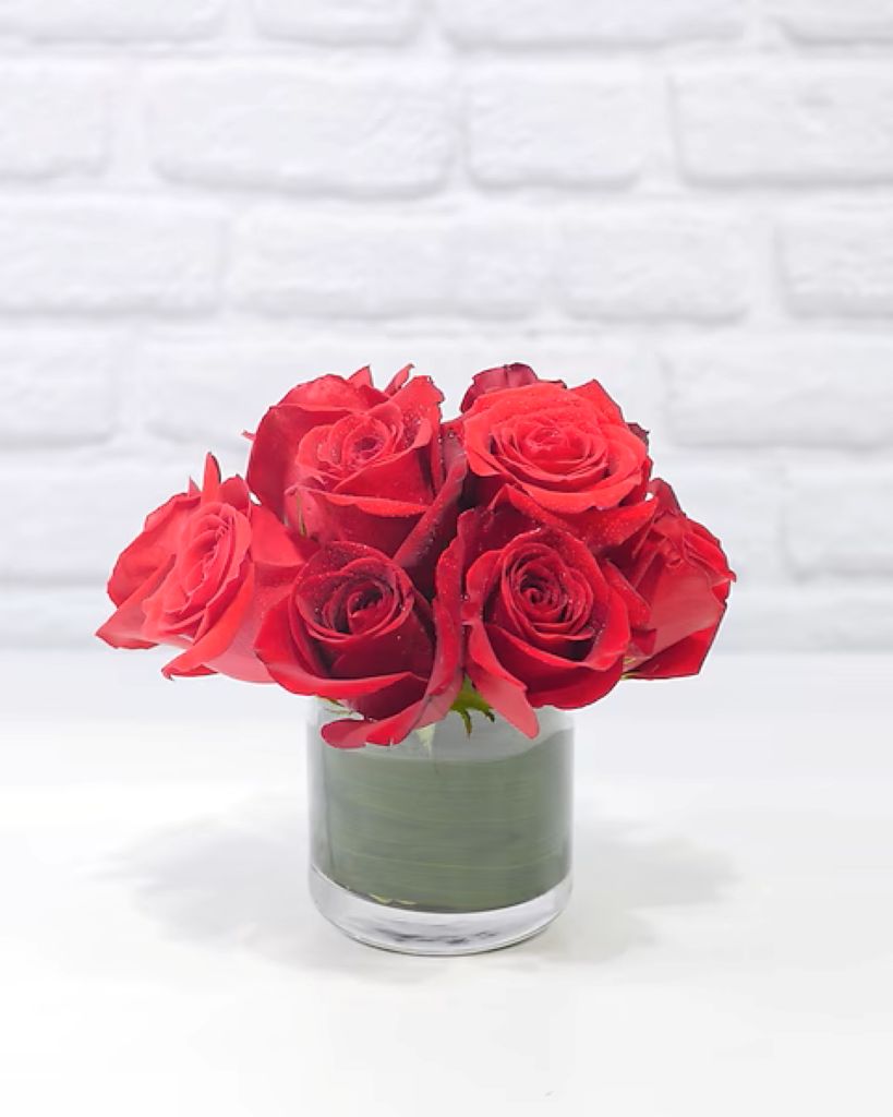 Red Roses – North Star Blooms, Roseville MN