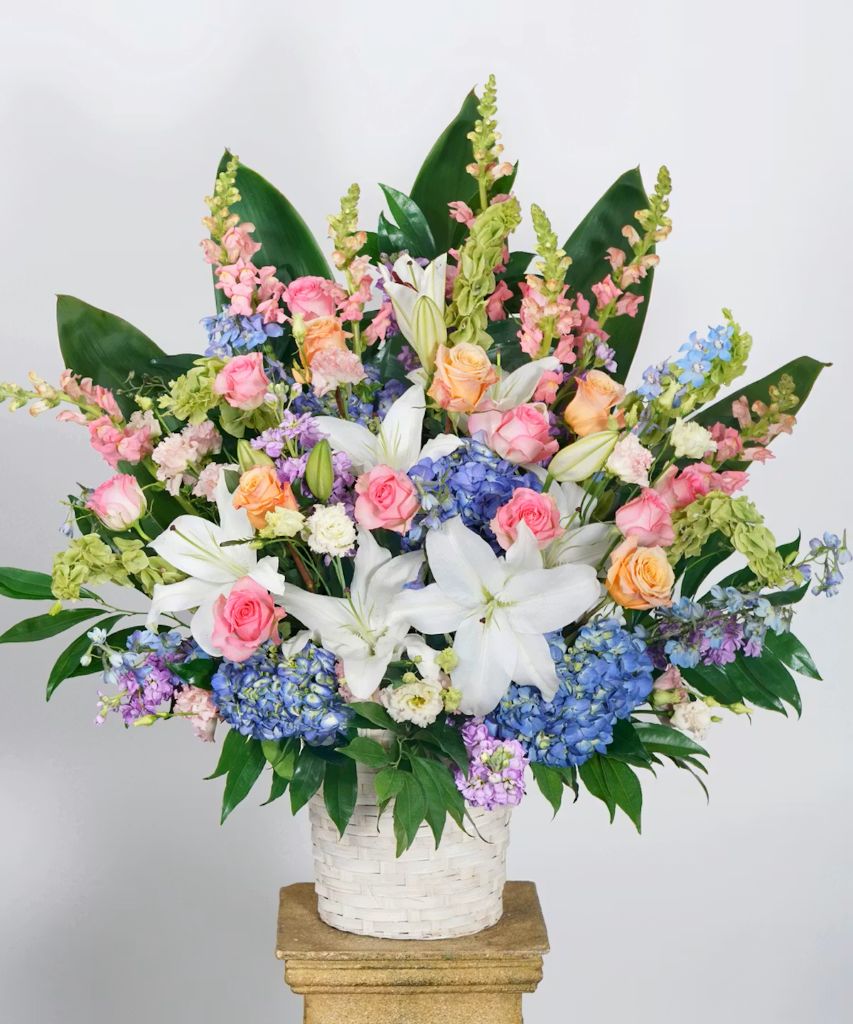 Pastel Basket Arrangement – North Star Blooms, Roseville MN