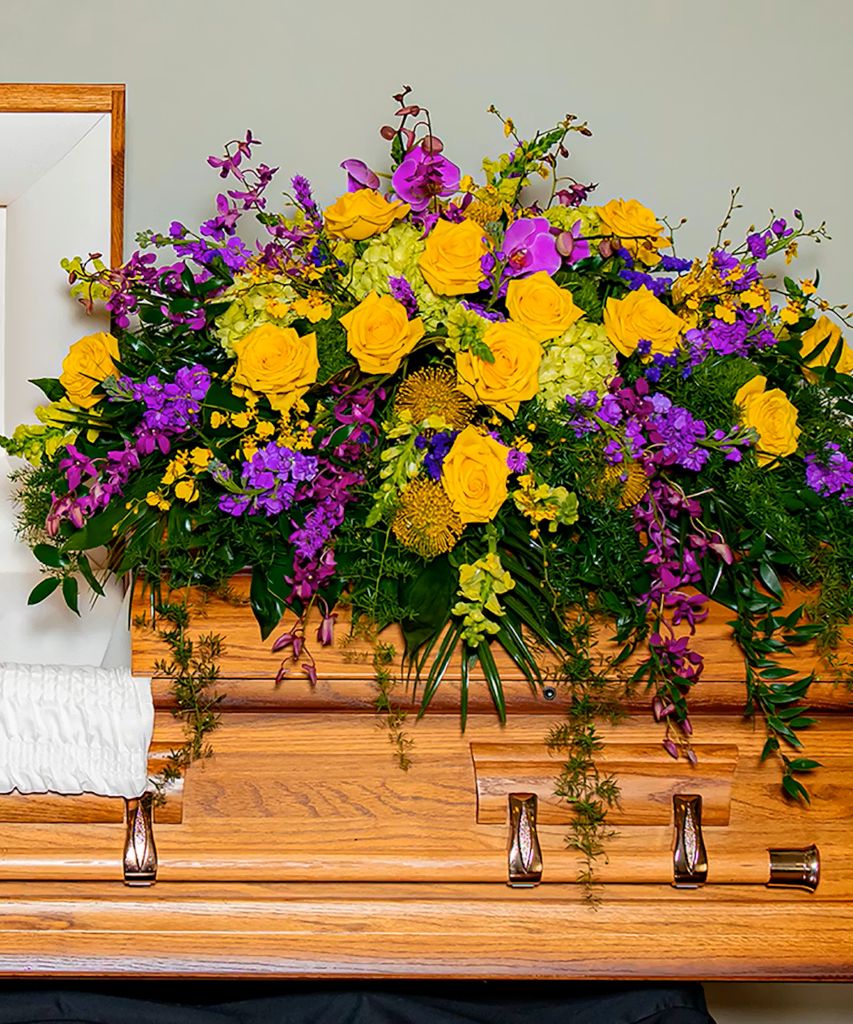 Vikings Pride Casket Cover – North Star Blooms, Roseville MN
