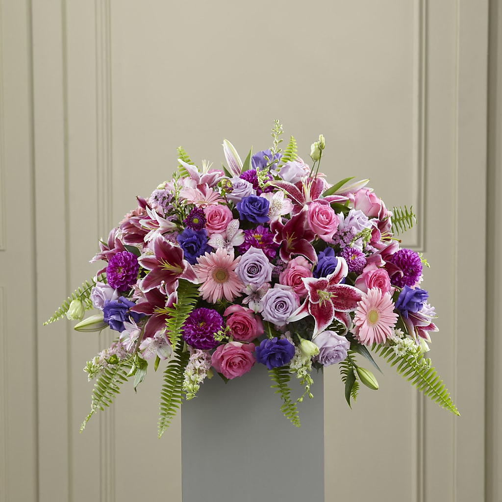 Fare Thee Well Pedestal – North Star Blooms, Roseville MN