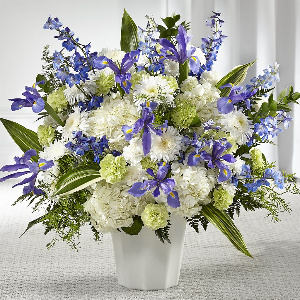 Soft Serenity Floor Basket – North Star Blooms, Roseville MN