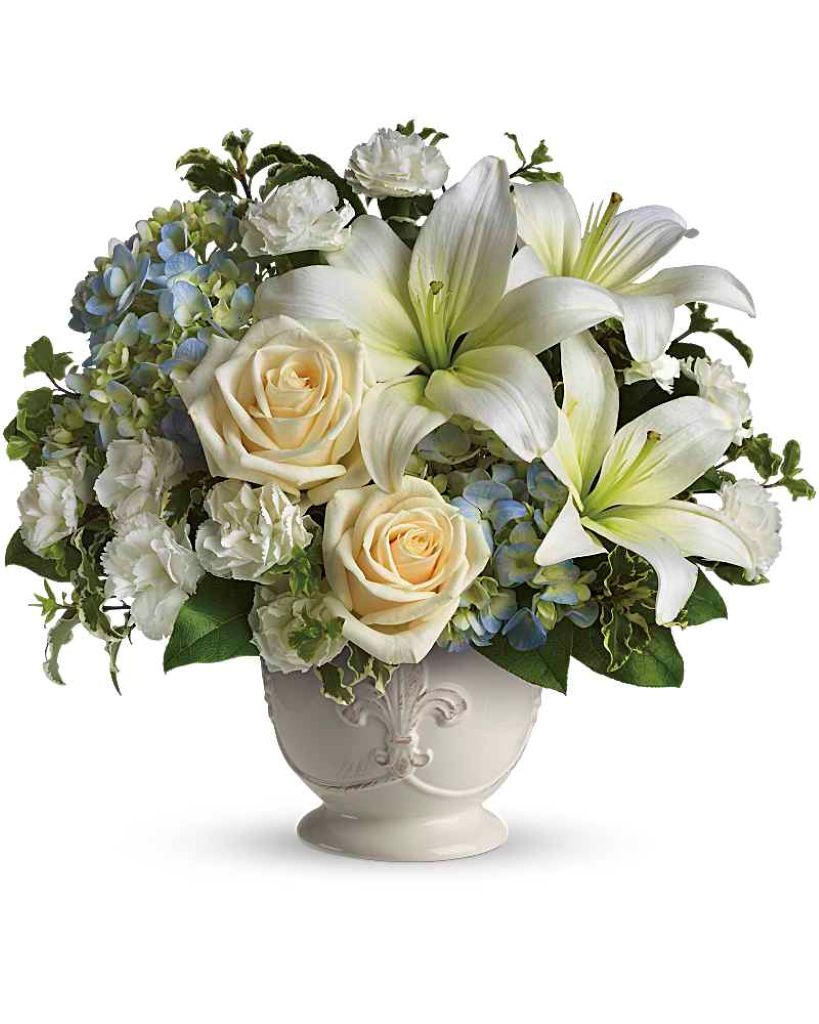 Beautiful Dreams by Teleflora – North Star Blooms, Roseville MN