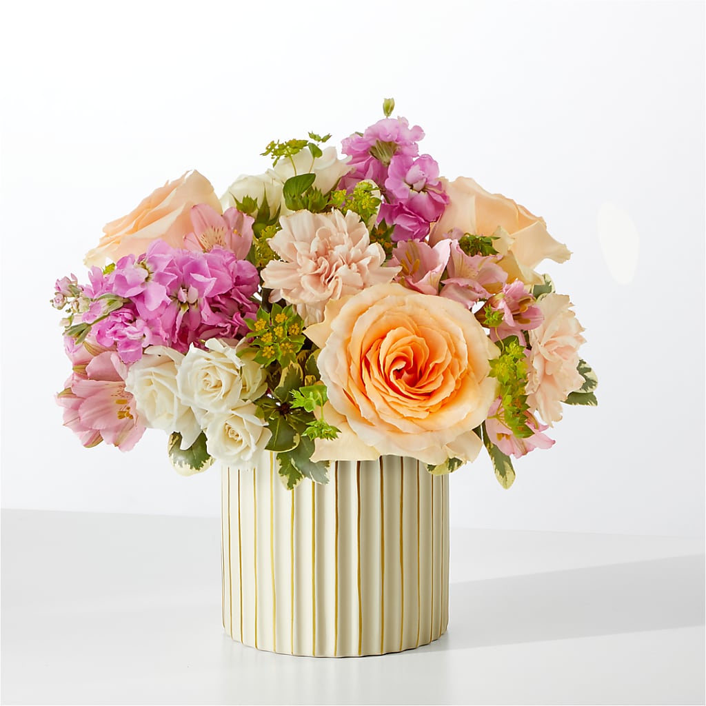Paradise Bouquet with Ivory Vase – North Star Blooms, Roseville MN