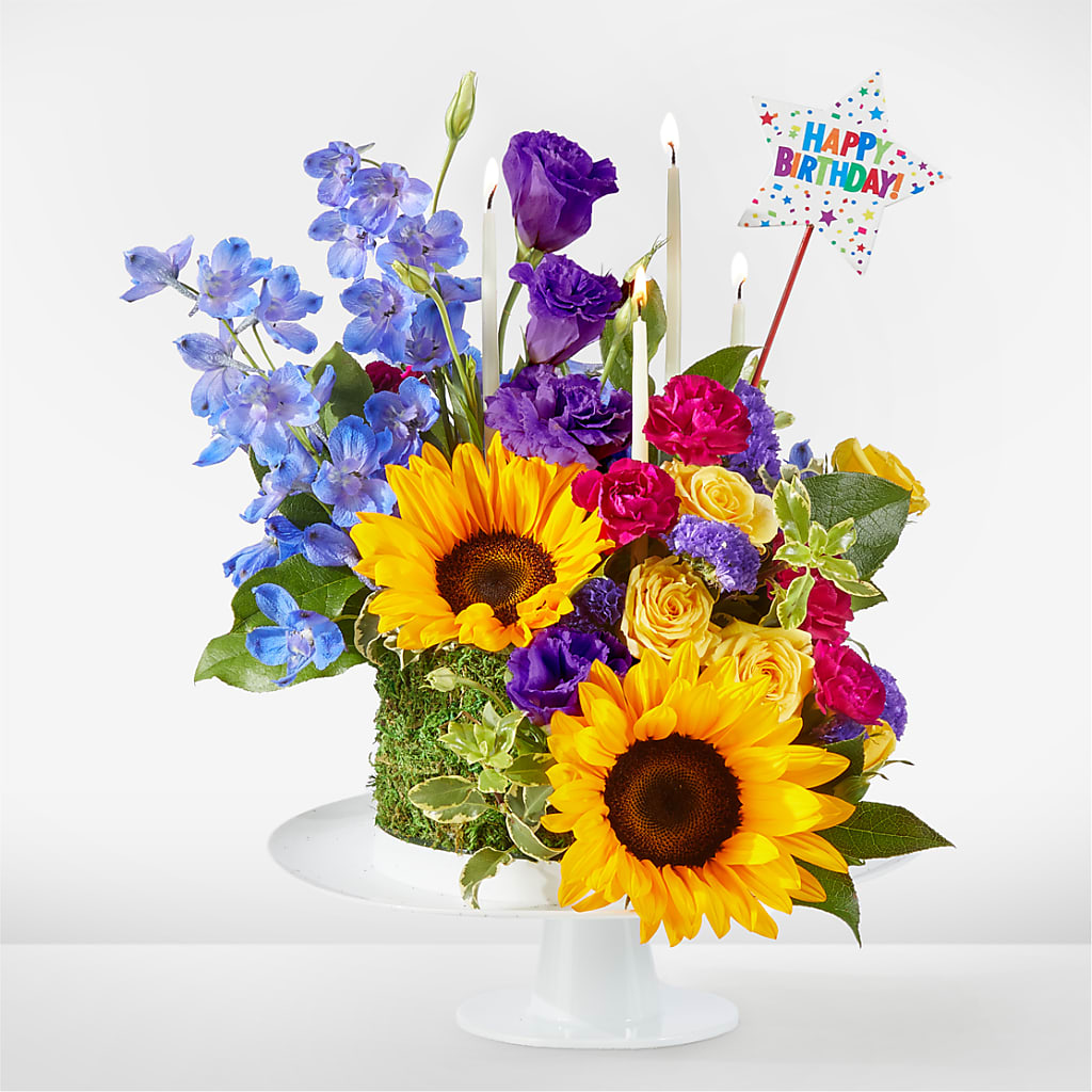 Star of the Day Floral Cake – North Star Blooms, Roseville MN