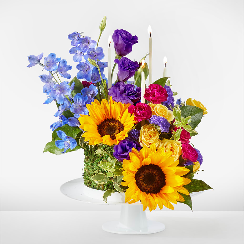 Star of the Day Floral Cake – North Star Blooms, Roseville MN