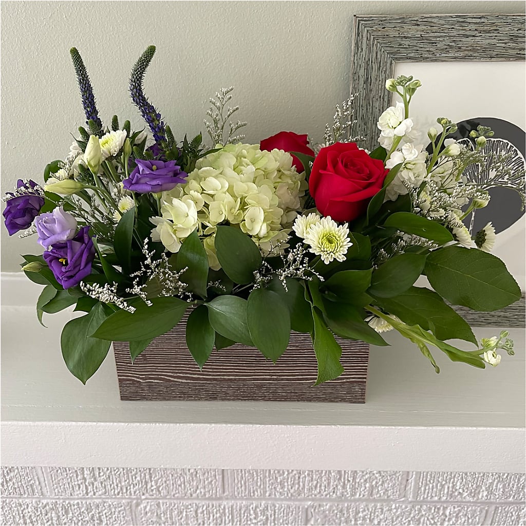 Sweet Magnolia Bouquet –  North Star Blooms, Roseville MN