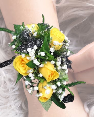 Yellow Rose Wrist Corsage –  North Star Blooms, Roseville MN