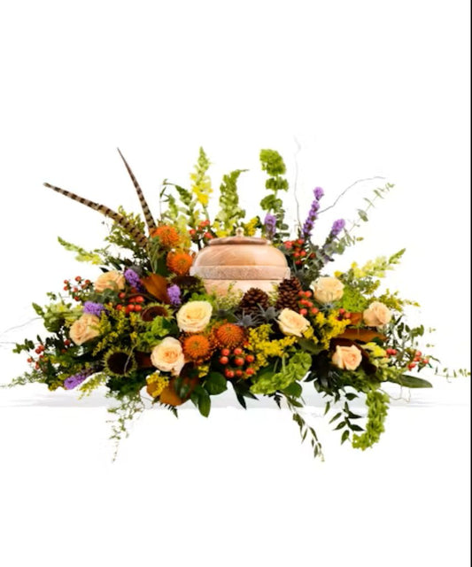 The Great Outdoors Cremation Urn Arrangement