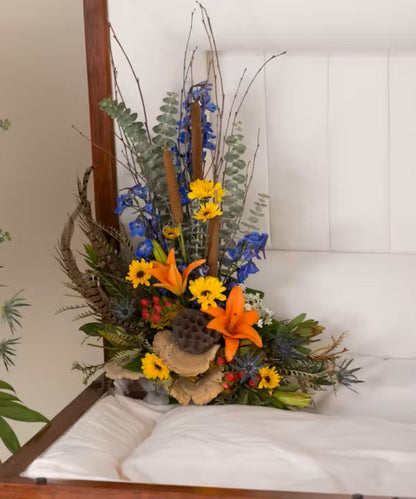 Woodland Adornment –  North Star Blooms, Roseville MN