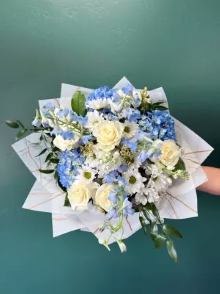 Shoreside Blooms Wrapped  –  North Star Blooms, Roseville MN