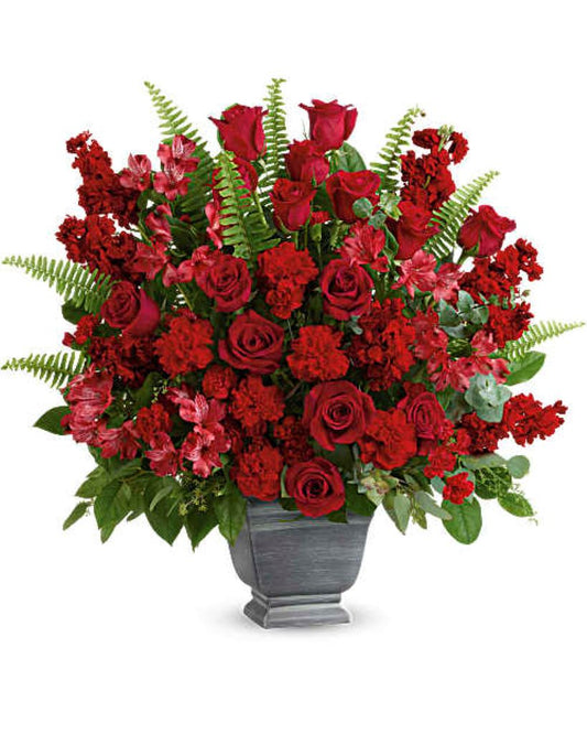 Teleflora's Bold Tribute Bouquet