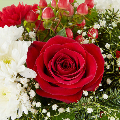 Chance of Flurries Bouquet –  North Star Blooms, Roseville MN