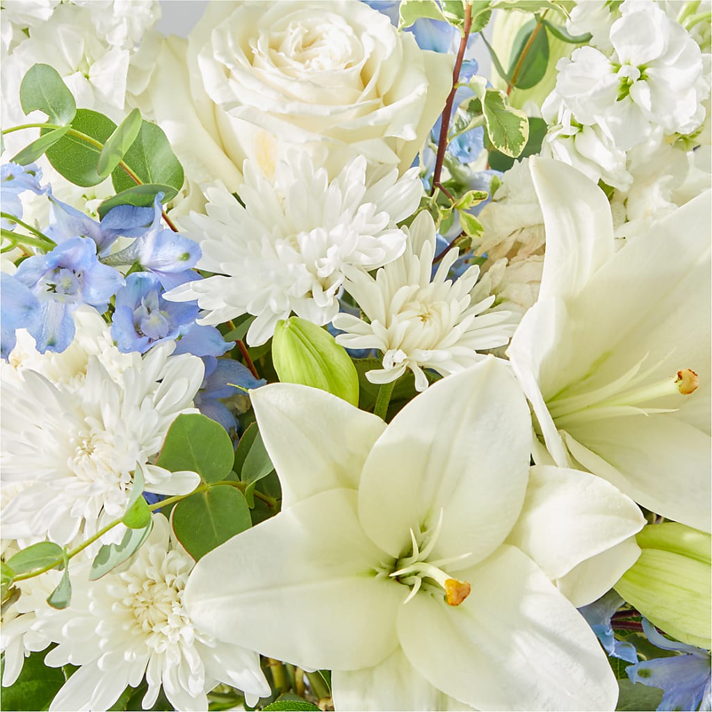 Peace of Mind Bouquet –  North Star Blooms, Roseville MN