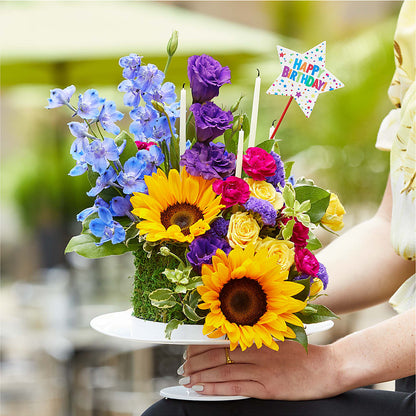 Star of the Day Floral Cake –  North Star Blooms, Roseville MN