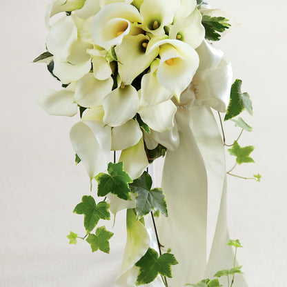 White Chapel Bouquet –  North Star Blooms, Roseville MN